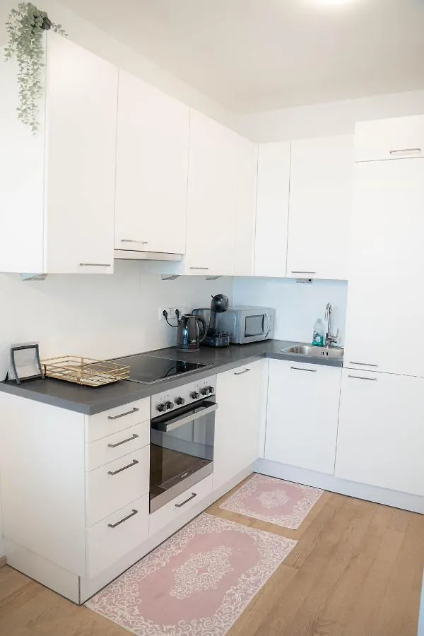 Restify10 - Skyline View - Fitness - Garge - Modern Apartment Vienna