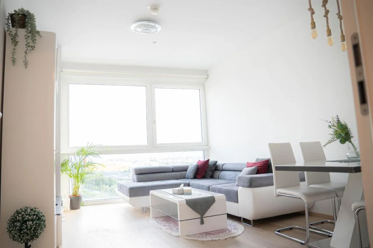 Restify10 - Skyline View - Fitness - Garge - Modern Apartamento Viena Áustria